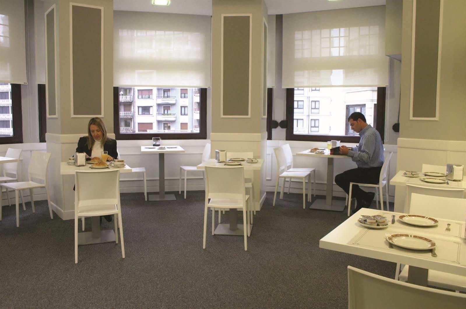 Pension Alemana San Sebastián Zewnętrze zdjęcie
